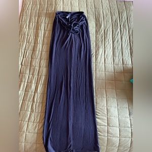 Skims soft lounge rouched skirt in Onyx, size Large